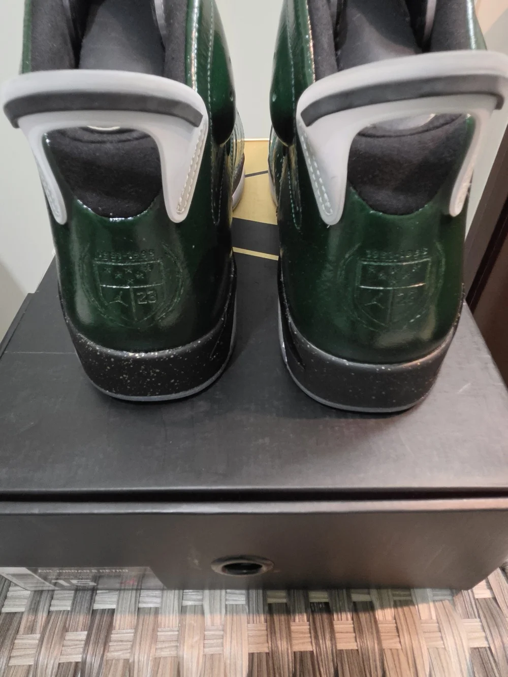 Nike Air Jordan 6 Retro Champainge. Men's Size 15 US.